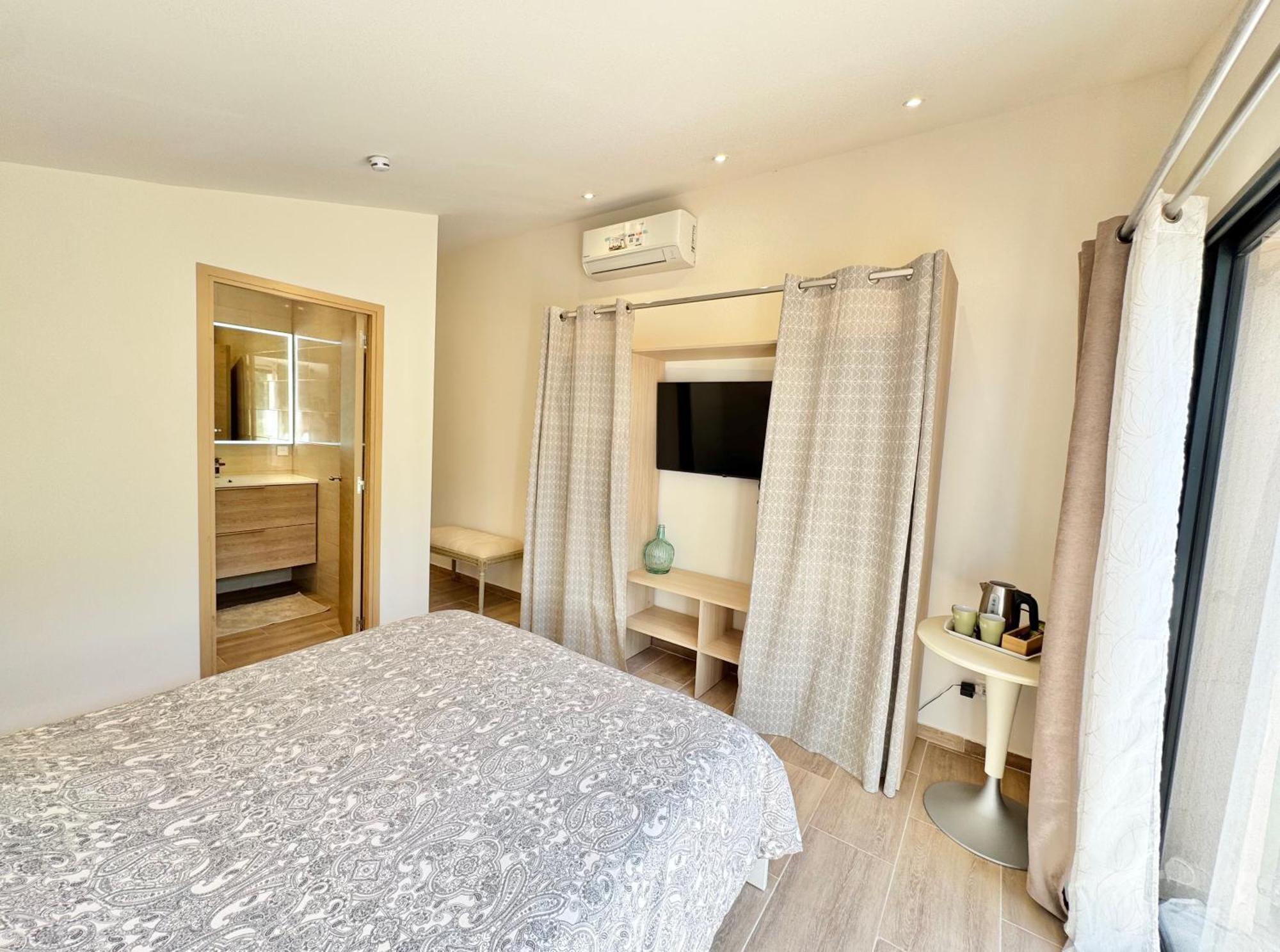 קוגולין Villa La Source 83 - Room Close To St Tropez מראה חיצוני תמונה